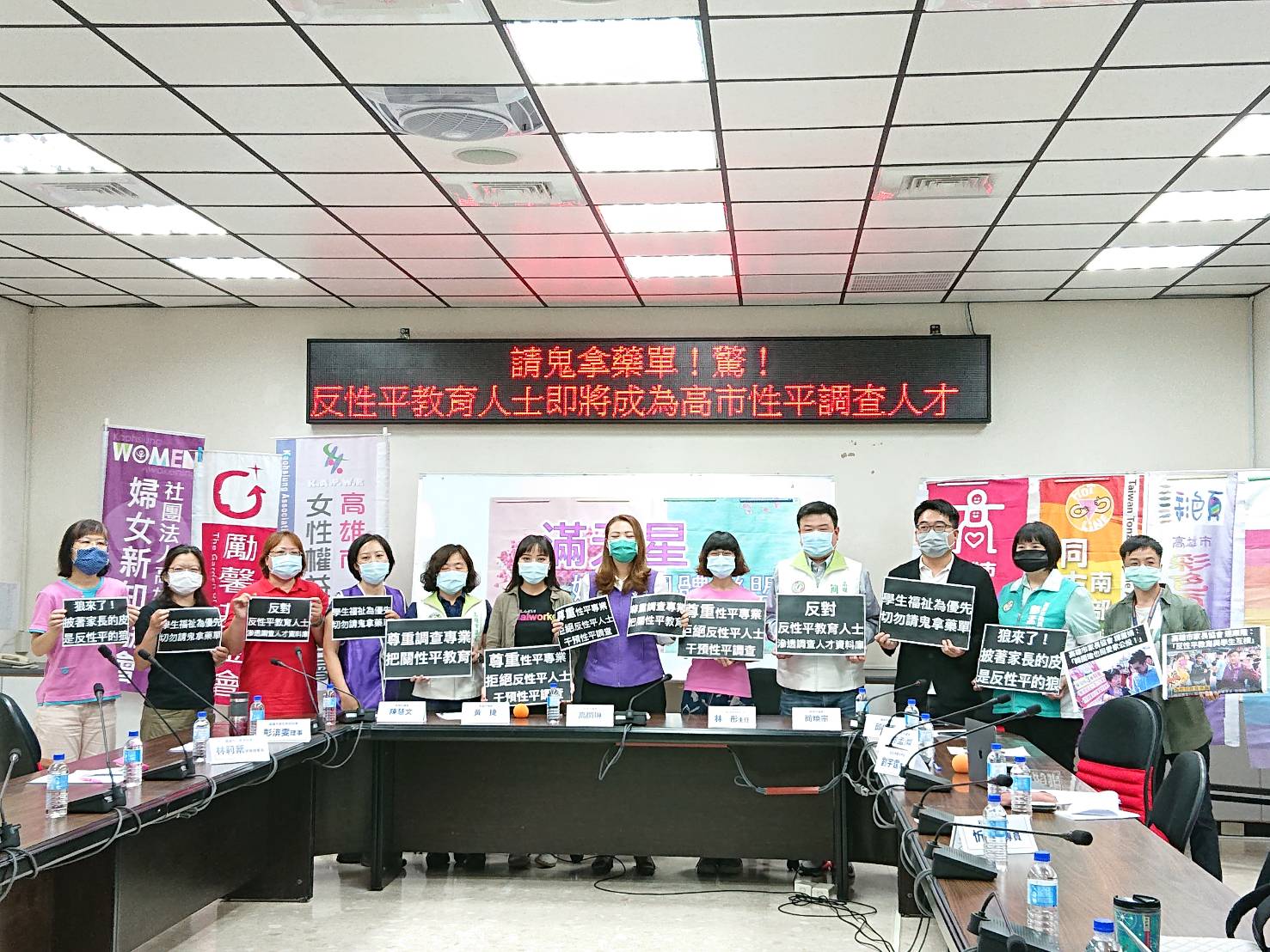 7c5804e4412ffdeca71fc0fcff748373.jpg